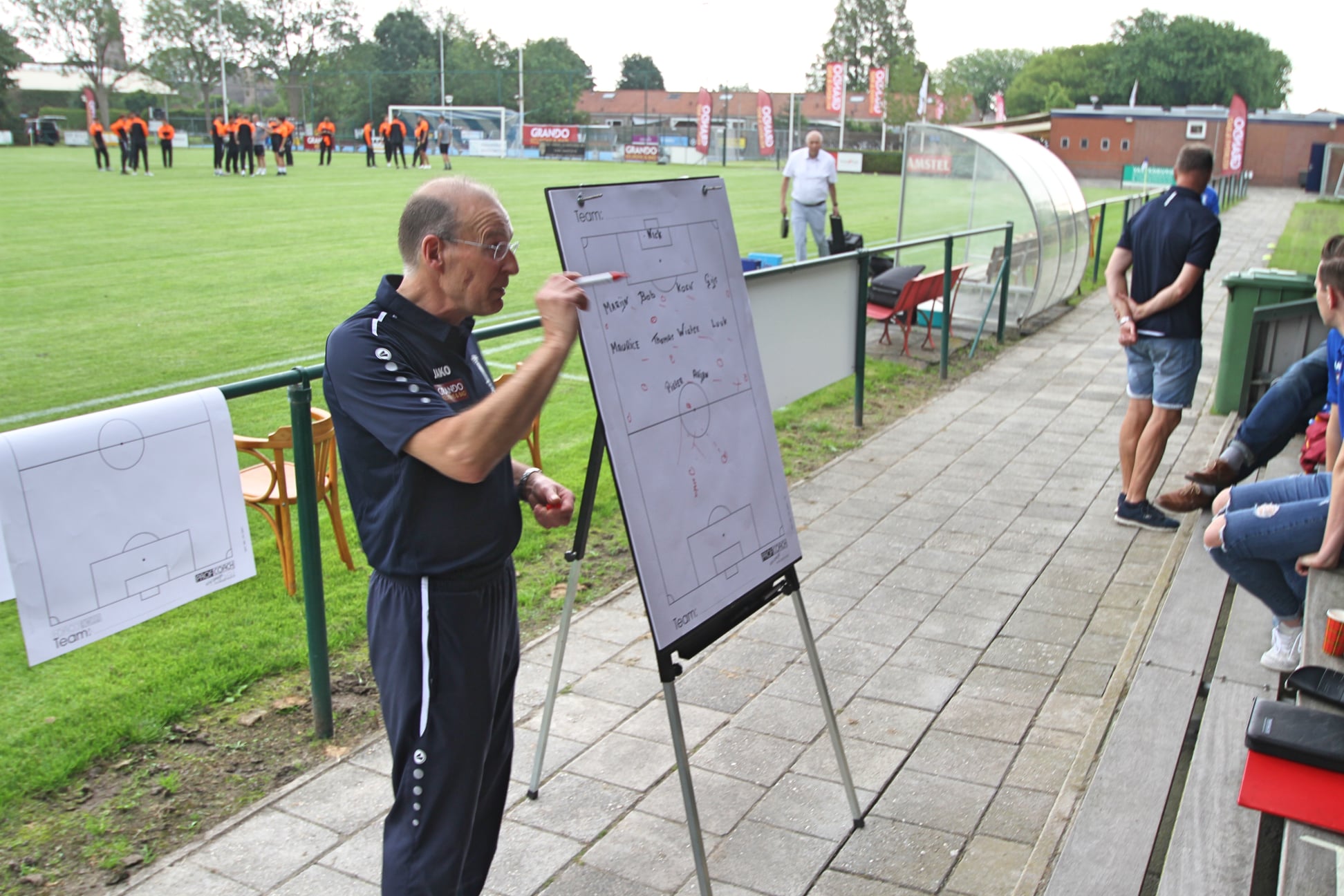 Vacature Assistent trainer / coach 2e elftal Woudia.nl